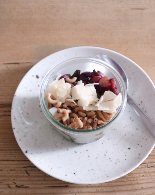 Bocal antipasti aux légumes anciens