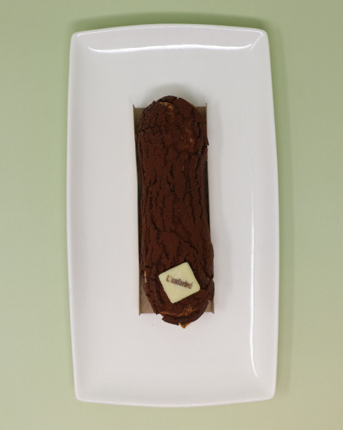 Eclair au chocolat